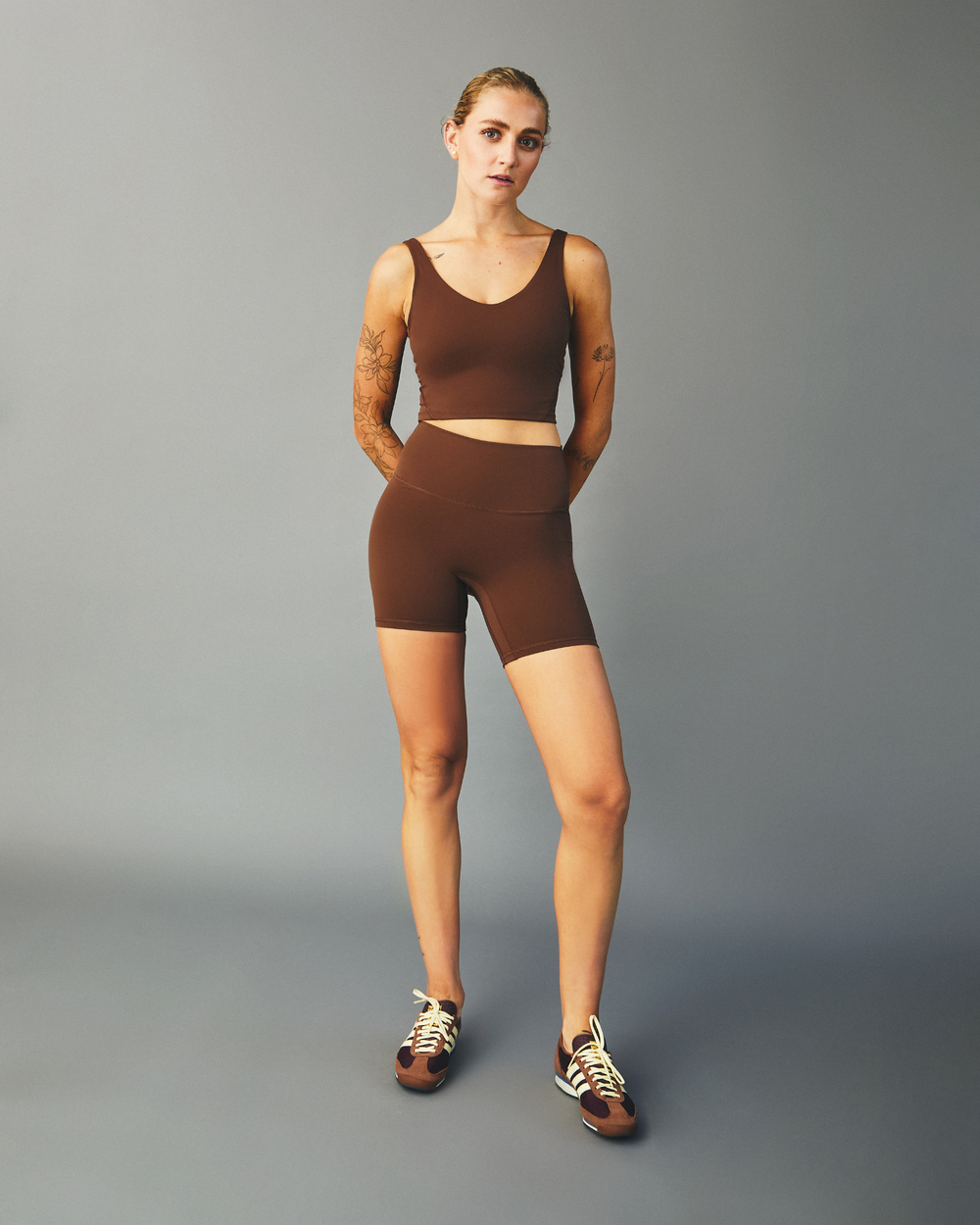 Leggings Short Melly Café – Comodidad y Estilo para Cualquier Entrenamiento