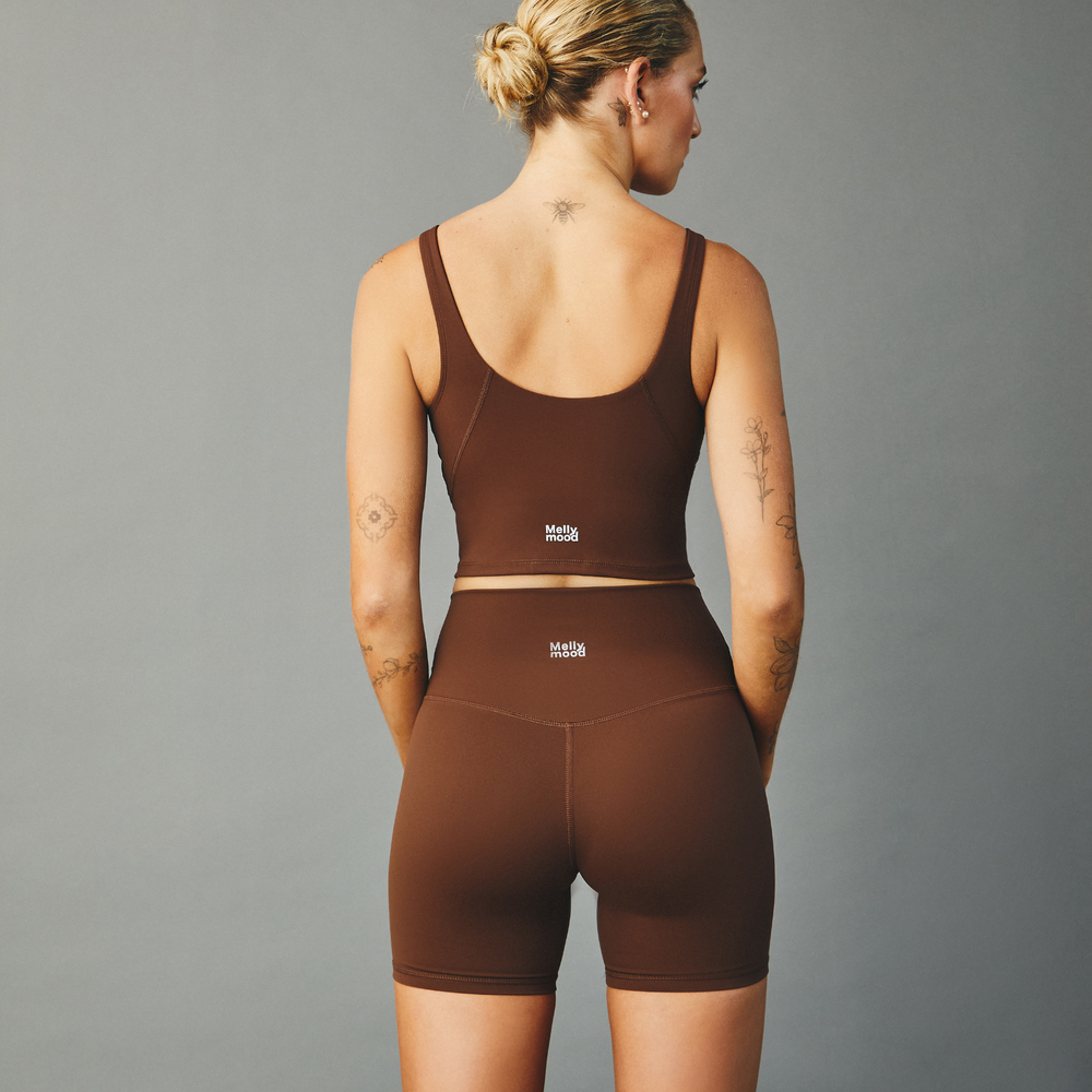 
                      
                        Leggings Short Melly Café – Comodidad y Estilo para Cualquier Entrenamiento
                      
                    