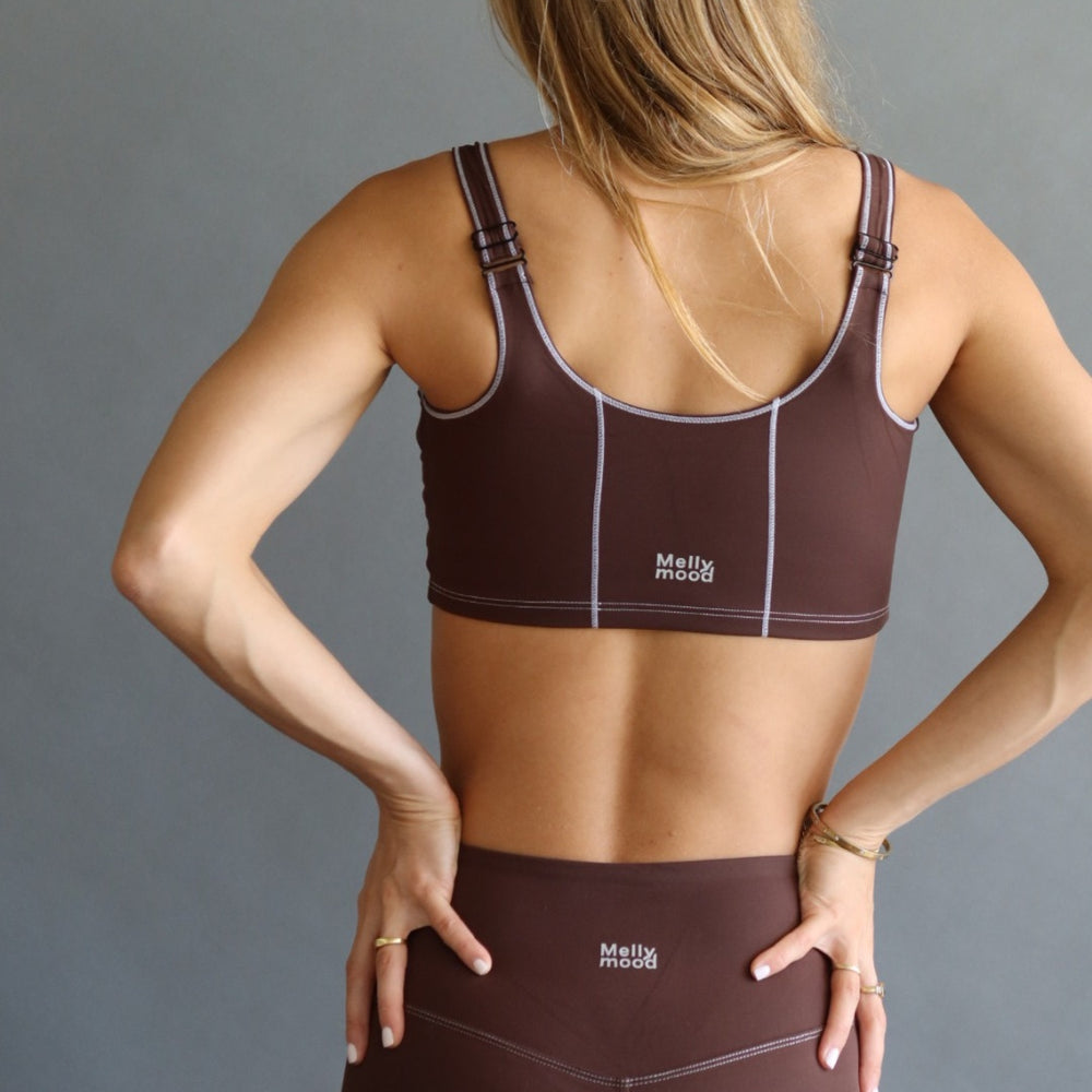 
                      
                        Sujetador deportivo costuras café
                      
                    