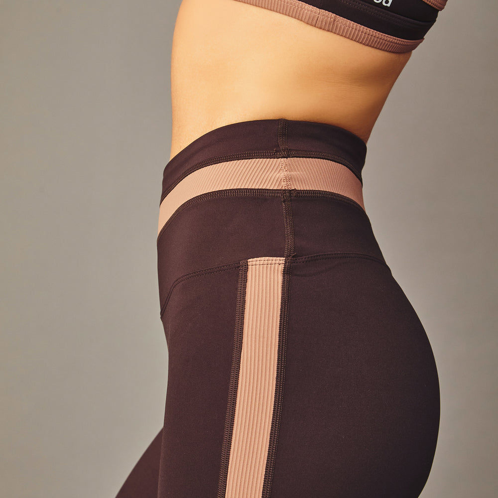
                      
                        Leggings Deportivos Retro V2 Rib Café
                      
                    