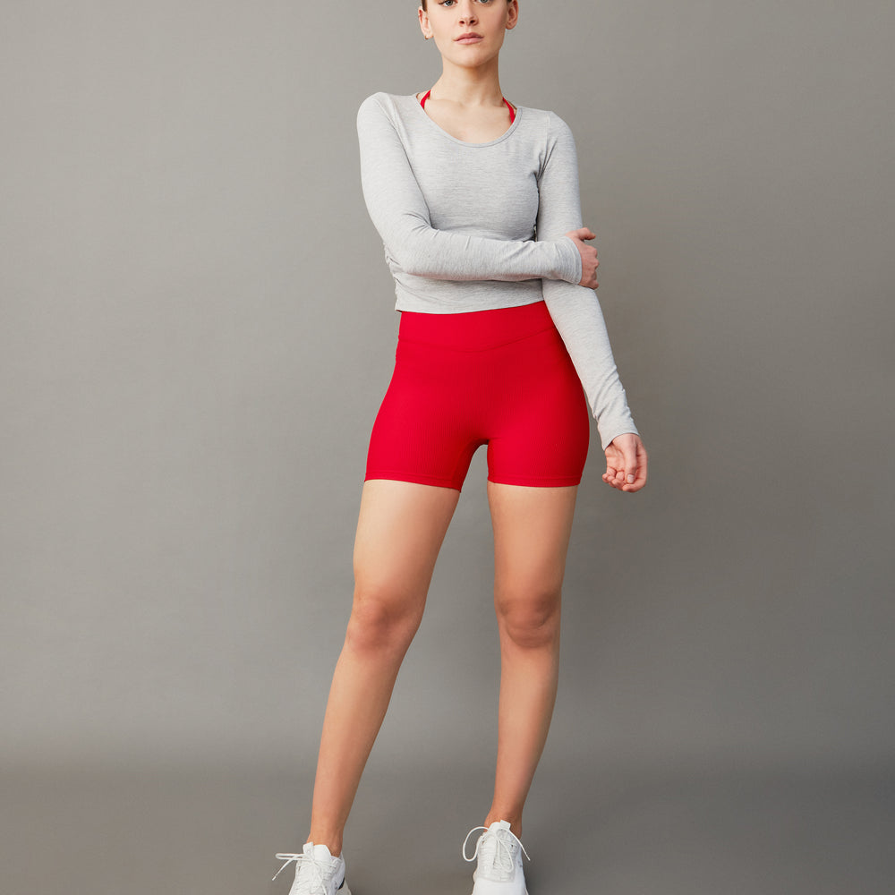 
                      
                        Top manga larga gris
                      
                    