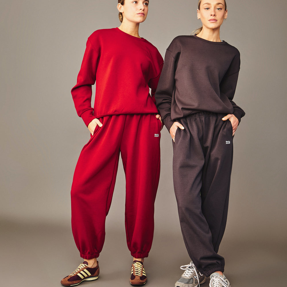 
                      
                        Pantalón Modal Rojo
                      
                    