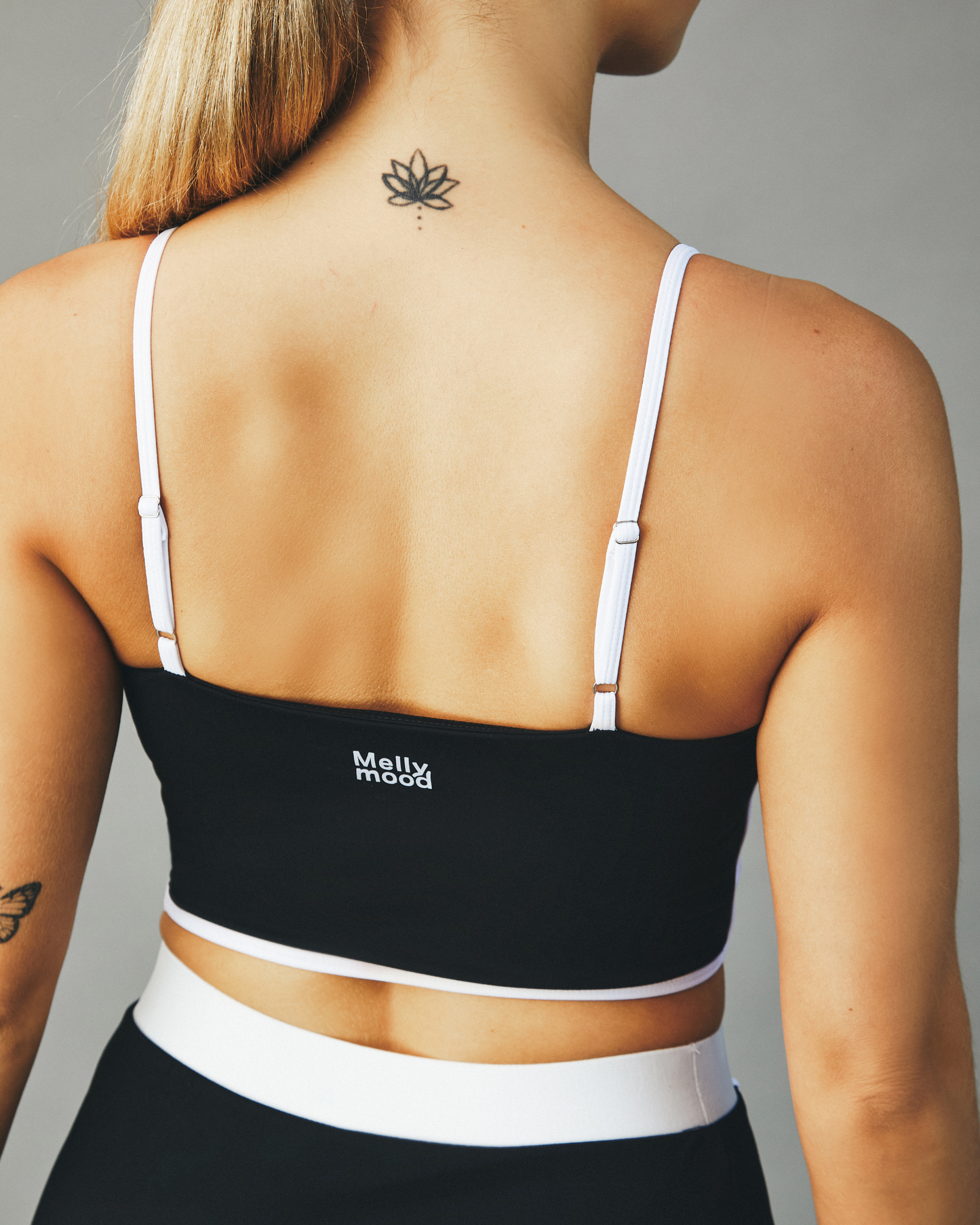 Sujetador Deportivo Línea Negro – Soporte y Estilo para Entrenamientos