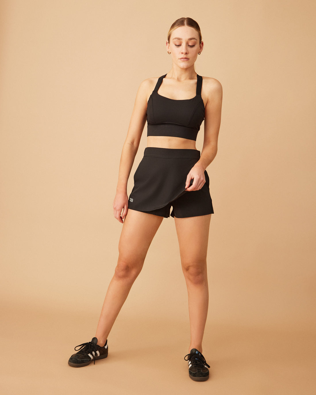 Falda short jolie negro