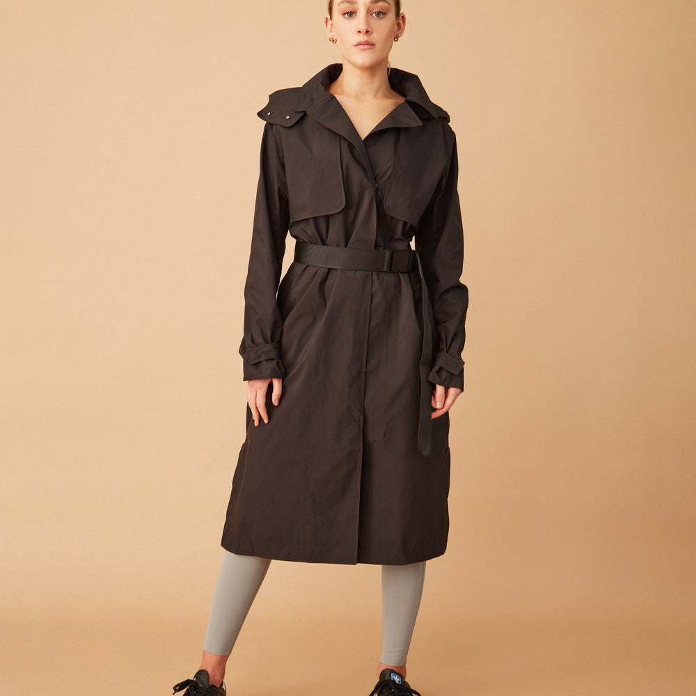
                      
                        Trench cortaviento negro
                      
                    