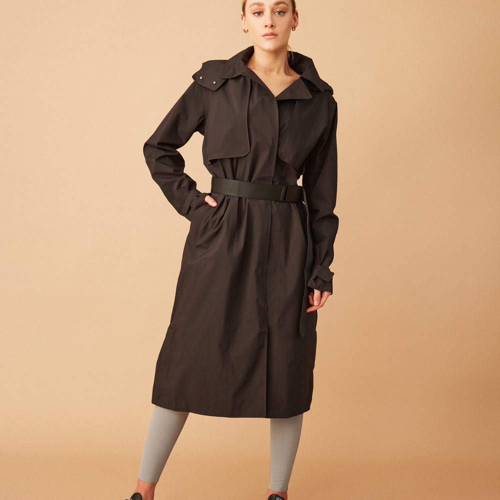 
                      
                        Trench cortaviento negro
                      
                    